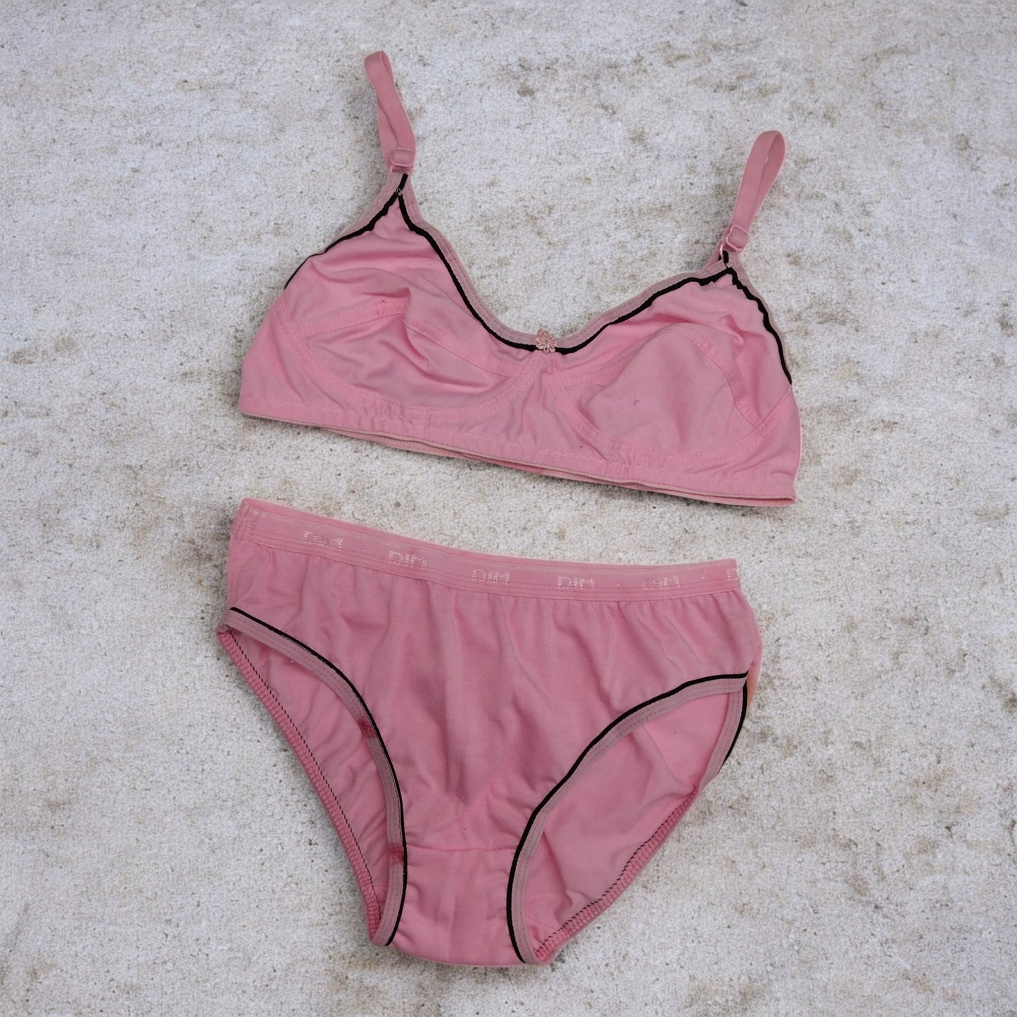 Women Plain Bra Set