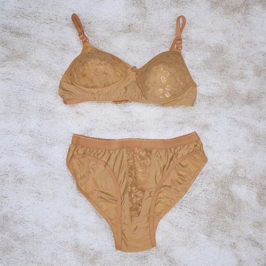 Women Printed Padded Bra Set