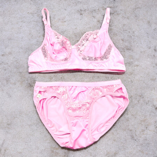 Women Neted Bra Set