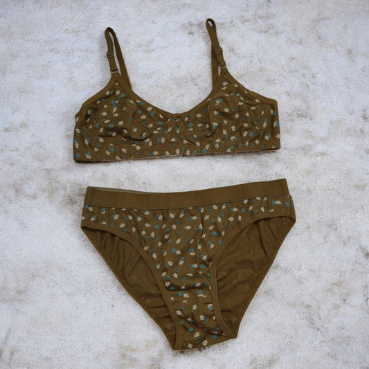 Women Plain Bra Set